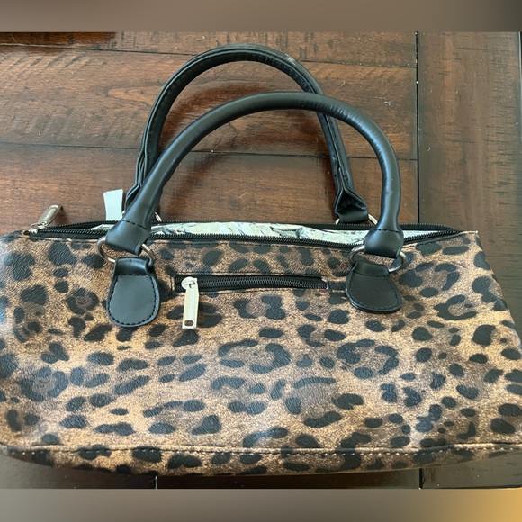 Primeware cougar animal print thermal wine carrier - Picture 3 of 5